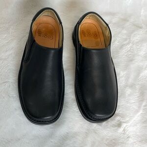 1803 men's shoes